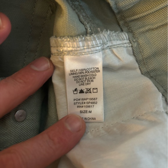 Women’s pants.  Medium.  Tan. - Picture 2 of 4